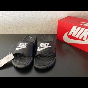 🔥 HP 🔥NEW NIKE BENASSI JDI SLIDES WOMENS SZ 6 9 343881 011 BLACK/WHITE BOX